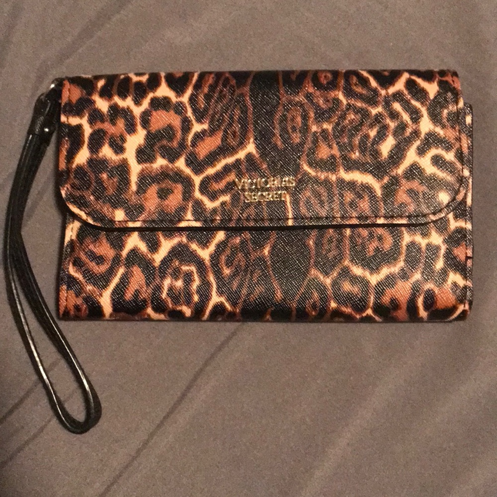 Victoria’s Secret clutch